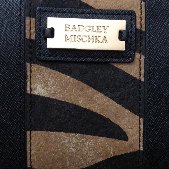 Badgley Mischka Wallet - Picture 5 of 5